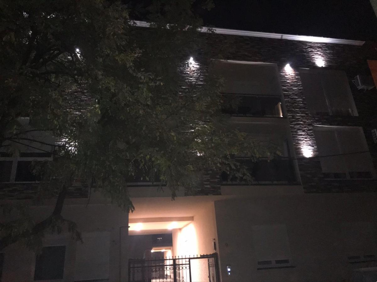 Apartman Santorini Novi Sad Eksteriør bilde